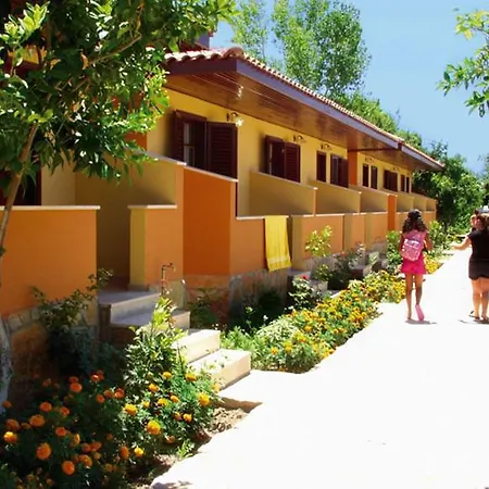 Ozlem Garden 3* Side