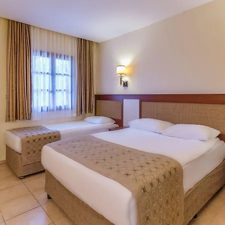 Ozlem Garden Hotel 3*