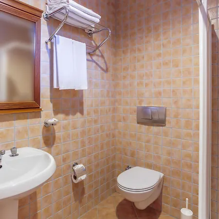 Ozlem Garden 3*