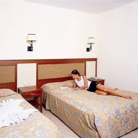 Hotel Ozlem Garden 3*
