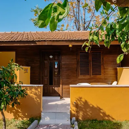 Otel Ozlem Garden 3*