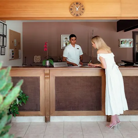 Otel Ozlem Garden Side