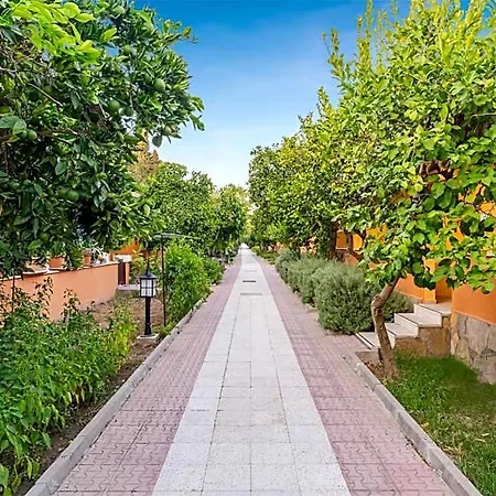 Ozlem Garden فندق 3*