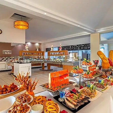 Ozlem Garden 3*