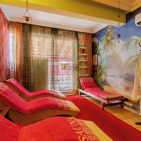 Ozlem Garden Hotel