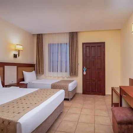 Ozlem Garden 3*