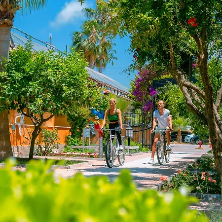 Ozlem Garden Hotel