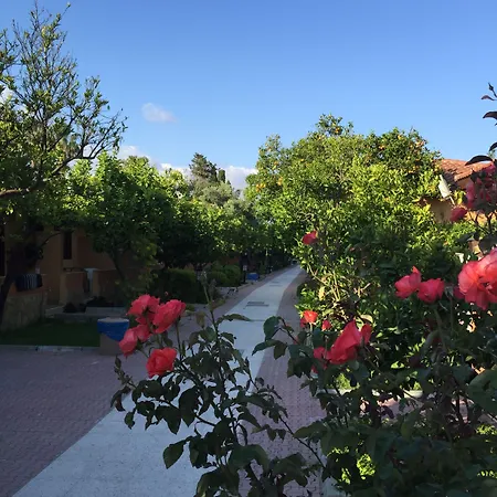 Ozlem Garden Hotel