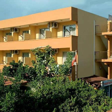 ホテル Ozlem Garden 3*