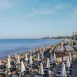 Ozlem Garden 3*